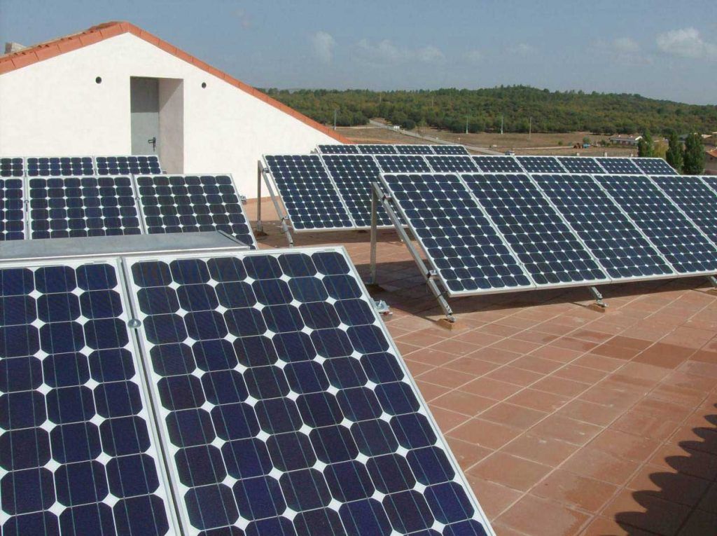 solar-termica-colegio-en-arcas2